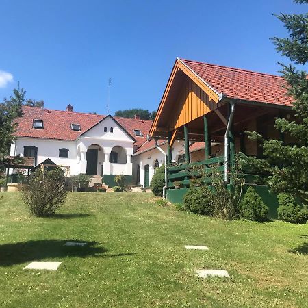 فندق Feny-Szer Vendeghaz Orseg Szentgotthárd المظهر الخارجي الصورة